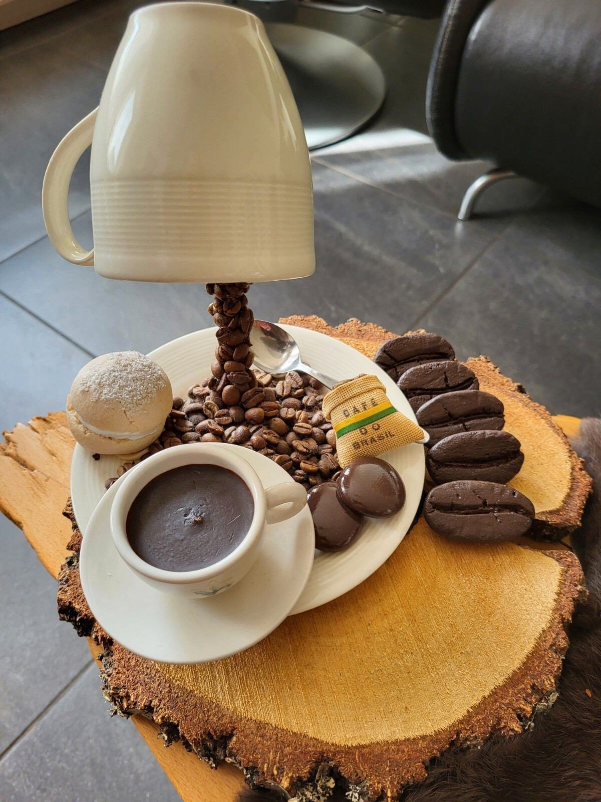Giant Coffee Beans XL Small (5 centimeter). Per 5 stuks.