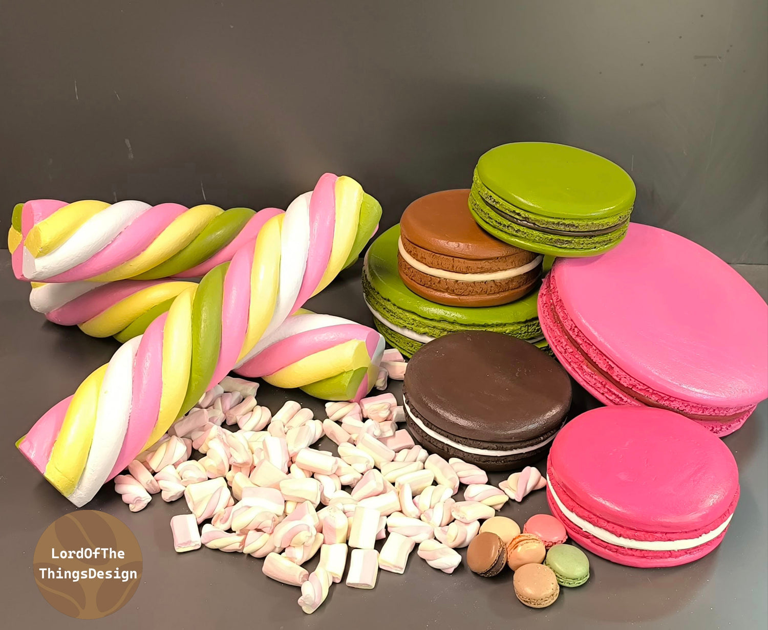 Handgemaakte reuzen zoetwaren van hardschuim voor promotie doeleinden door Lord Of The Things Design