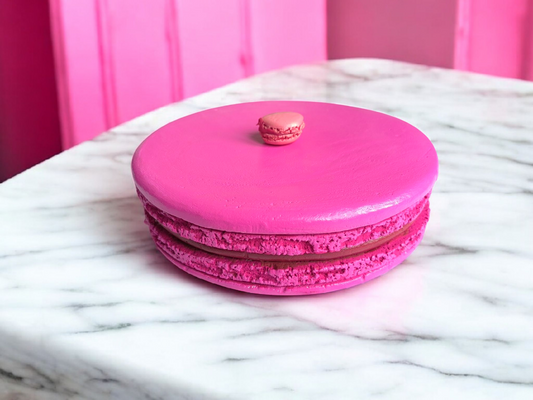 Roze mega macaron sculptuur