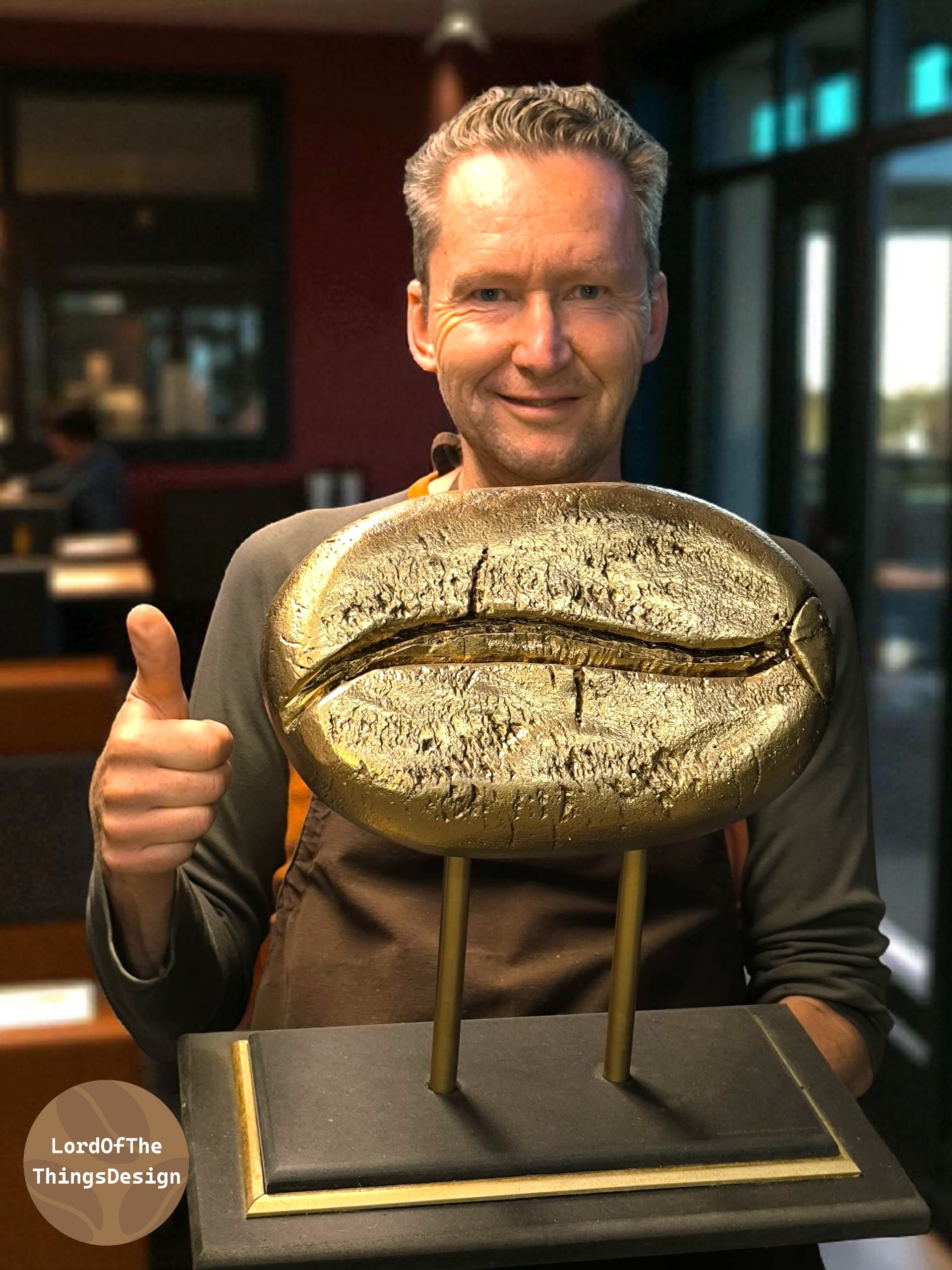 Unieke koffie trofeeën op maat gemaakt en gepersonaliseerd door Lord Of The Things Design