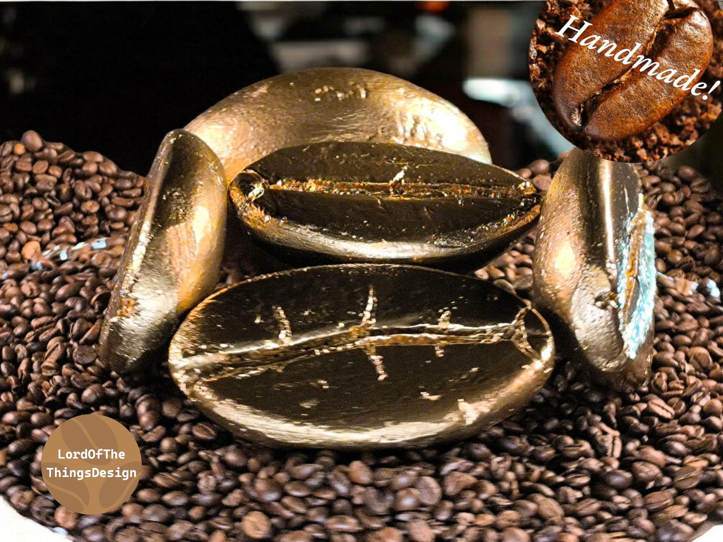 koffieboon sculpturen goud 